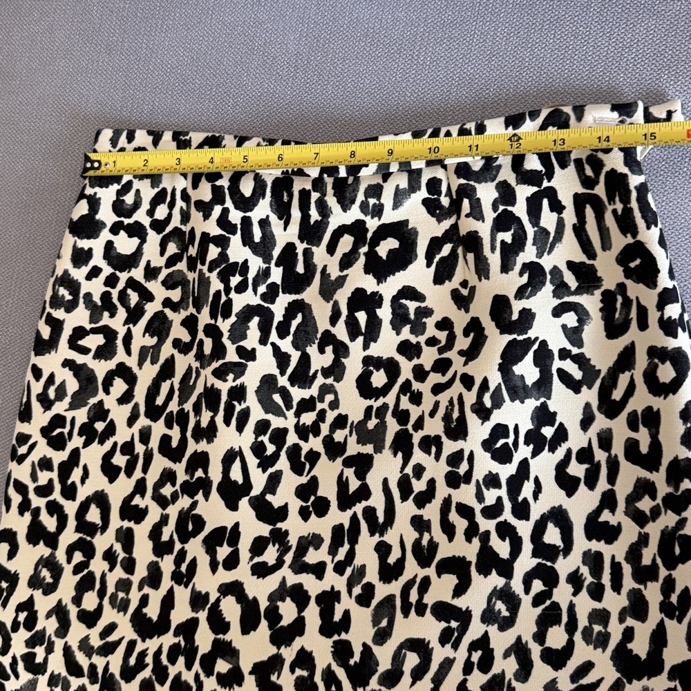 Chloe Black and Cream Leopard-Print Pencil Skirt Size 6 - Picture 5 of 8